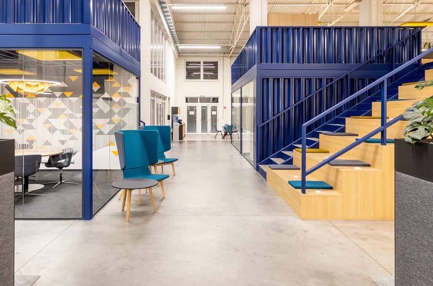 Open warehouse office furniture